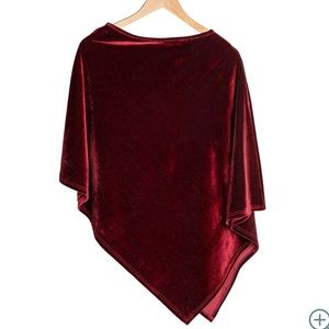 Arianna | Red Velvet Poncho